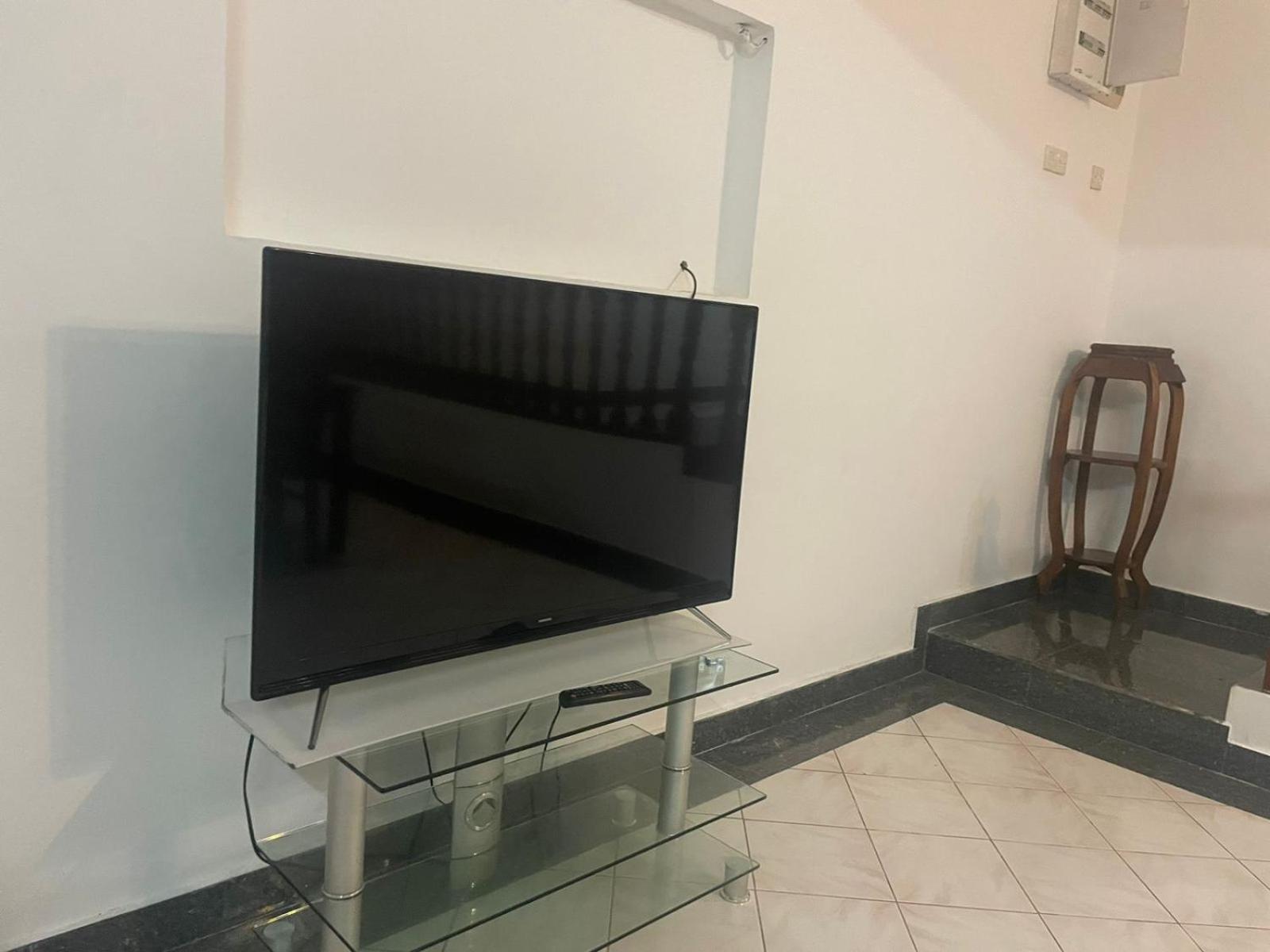 Отель Mila Boutique Airport Сеедува Экстерьер фото